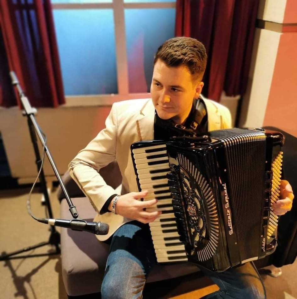 Одблиску со талентираниот музичар Димитар Митревски од Битола 5 278655244 1355892448253305 5160590919902100810 n