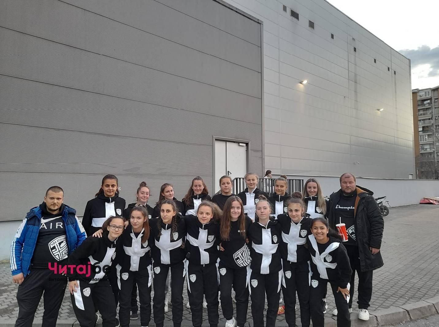 Младинките на ЖФК Атлетико шампионки на Македонија - за подемот во женскиот фудбал со Никола Гелевски, тренер на ЖФК Атлетико 25 Атлетико 29