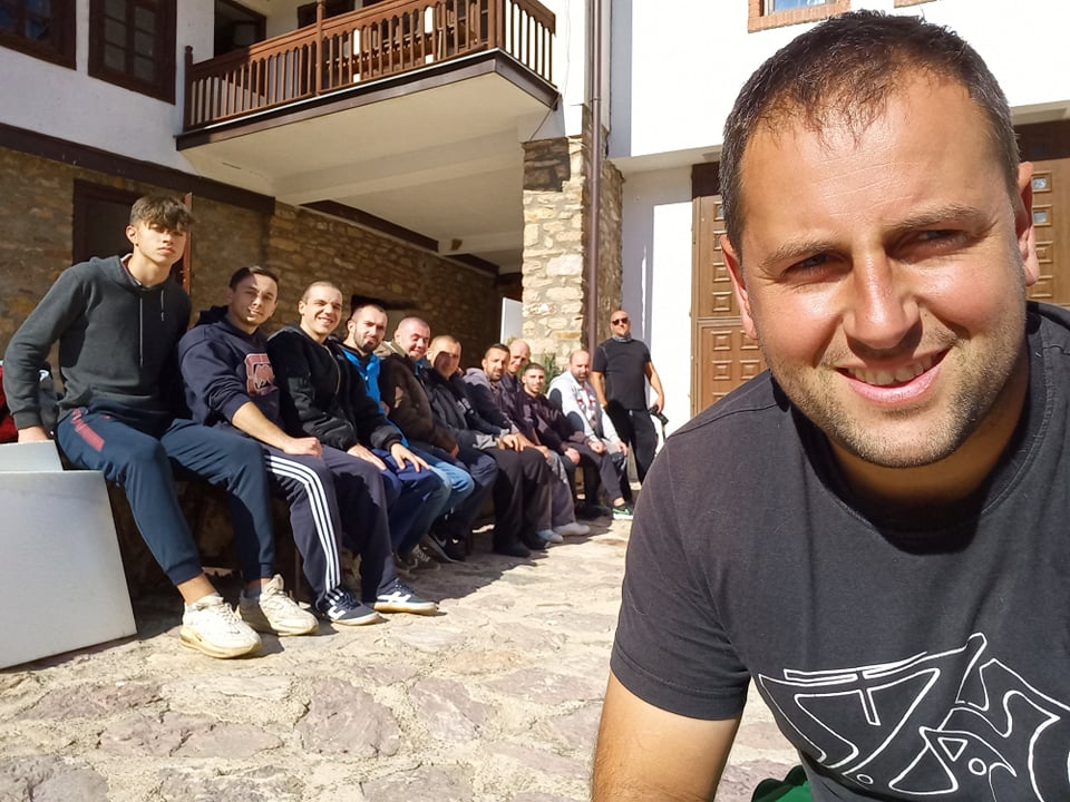 Не се само јунаци во боксот, тие се и јунаци по хуманост - одблиску со Јове Петровски - Оцо од Боксерскиот клуб „Пелистерски јунак“ 14 јунаци 12