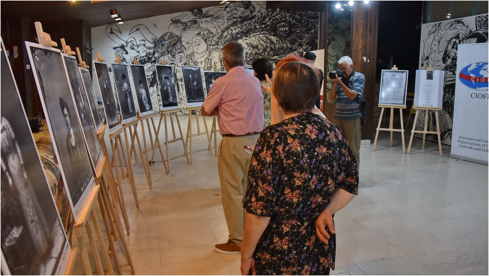 Битолската мода низ објективот на Манаки 15 gratska obleka izlozba 4