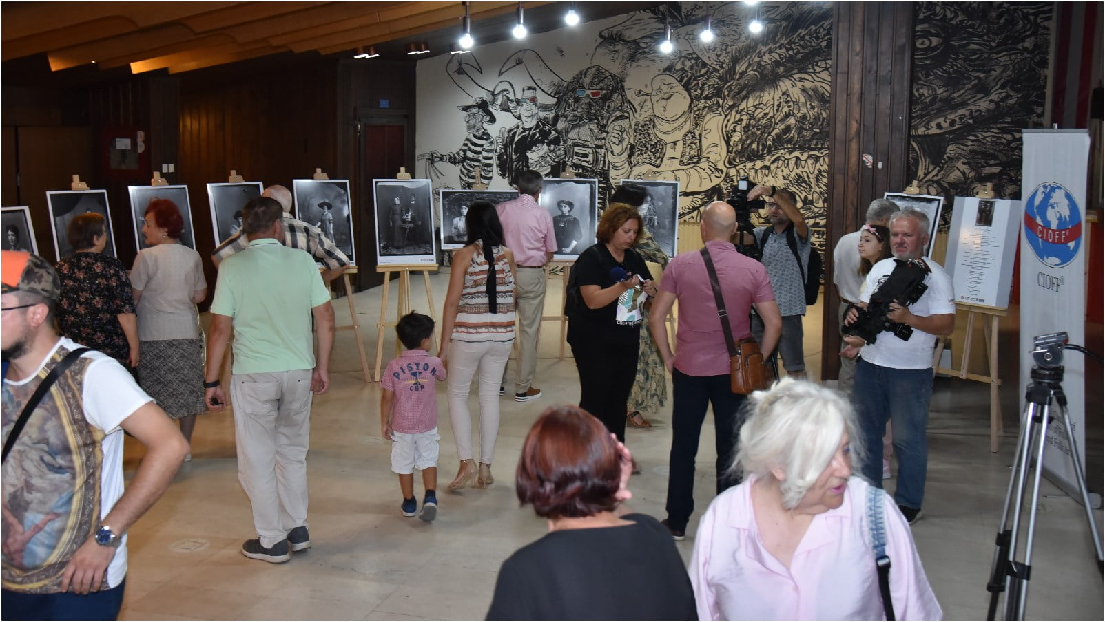 Битолската мода низ објективот на Манаки 13 gratska obleka izlozba 6