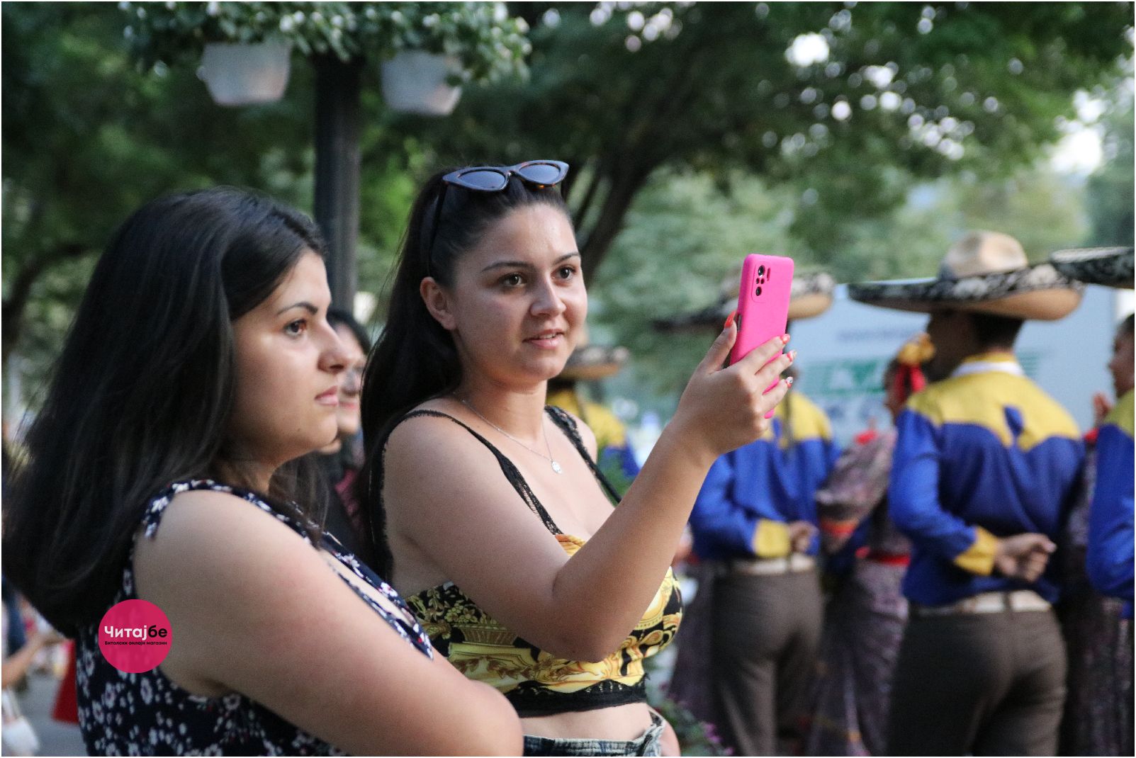 Фотогалерија од дефилето по Широк Сокак - 52. Илинденски денови Битола 23 илиденси дефиле 19