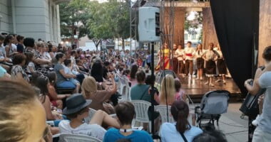 Започна Интернационалниот детски театарски фестивал „Битолино“ на Бит Фест 7 r25IQAEAAAAAAAAAAPBsJkgAAauTjWAAAAAASUVORK5CYII=