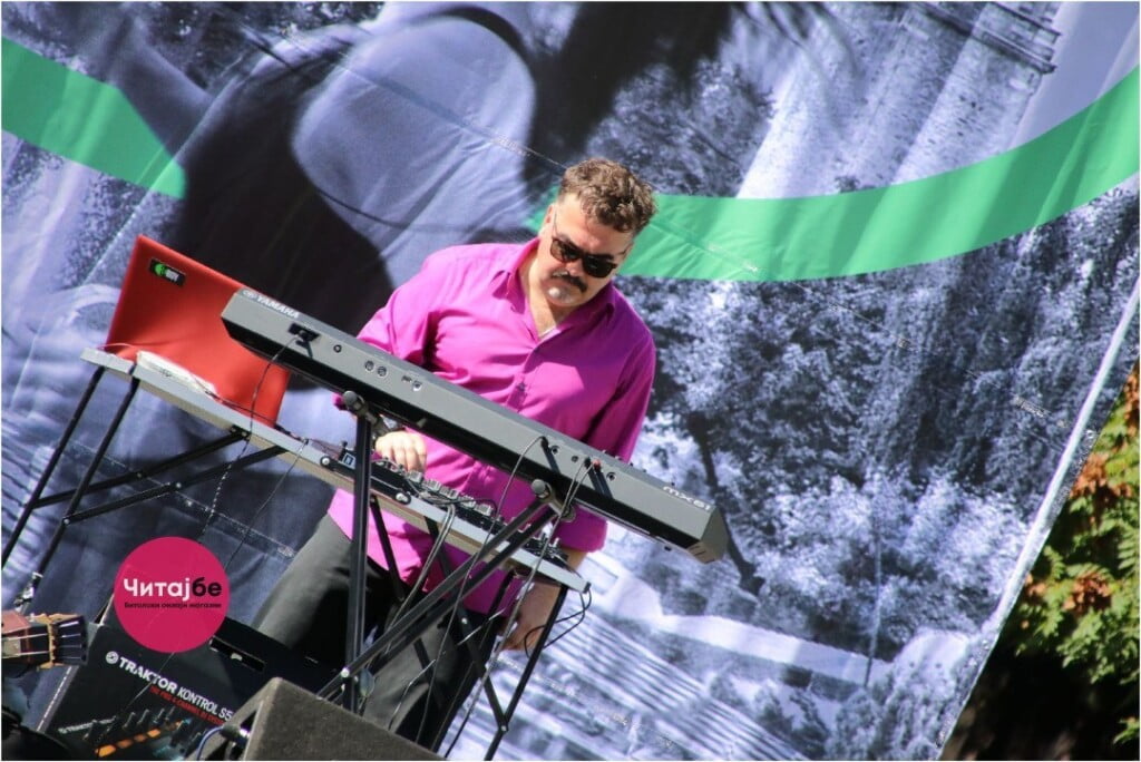 Интервју со Јордан Николов, битолчанец, книжевник, активен диџеј веќе 3 децении 8 302654809 630214171960877 1965507088896296714 n