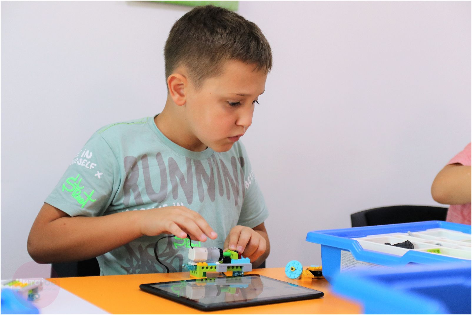 Преку Лего коцки до развој на интелигенцијата кај децата - интервју со Тања Стојковска, едукатор во Edu Academy од Битола 12 Edu Academy Bitola 10