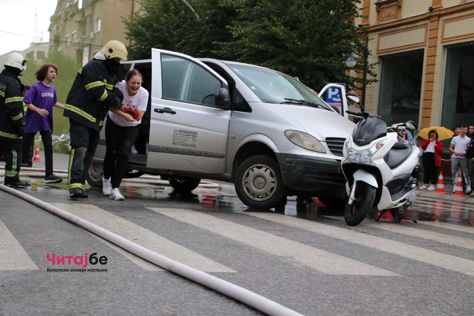 Симулација на пожар и сообраќајка во Битола и давање прва помош 15 crven krst 3