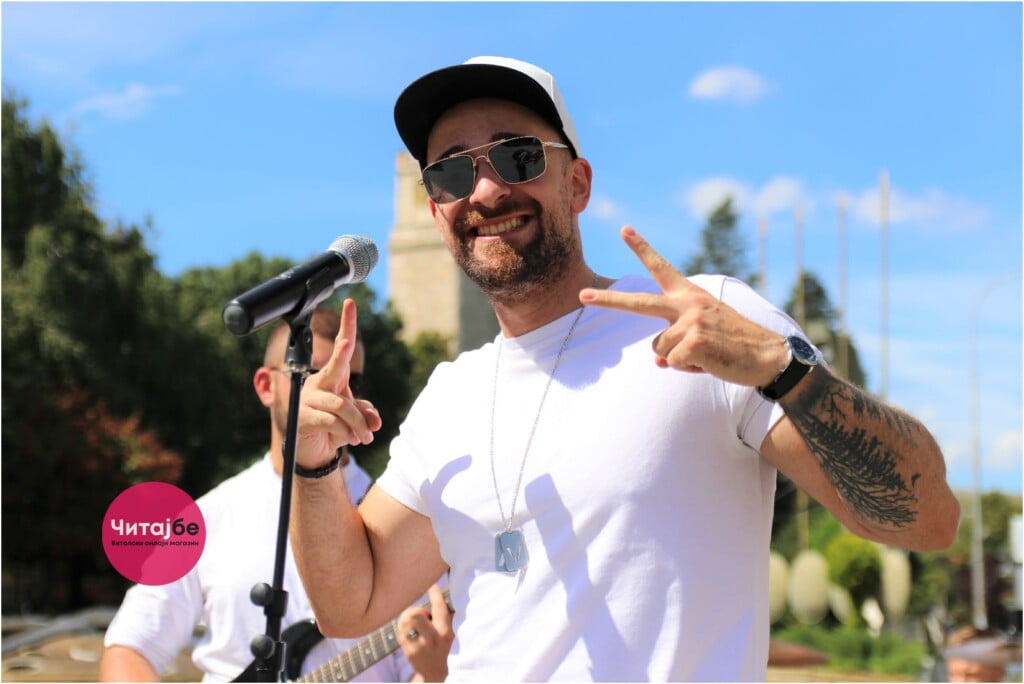 Младите битолски музичари од „Еверест бенд“ со прв официјален настап 6 grupa everest 21