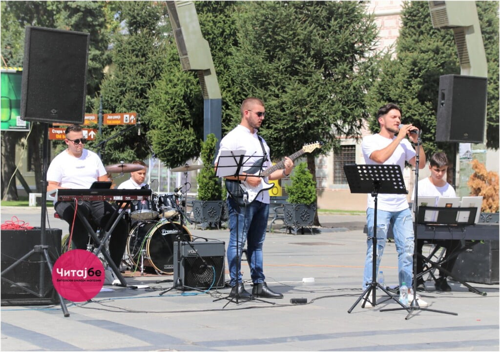 Младите битолски музичари од „Еверест бенд“ со прв официјален настап 3 grupa everest 9