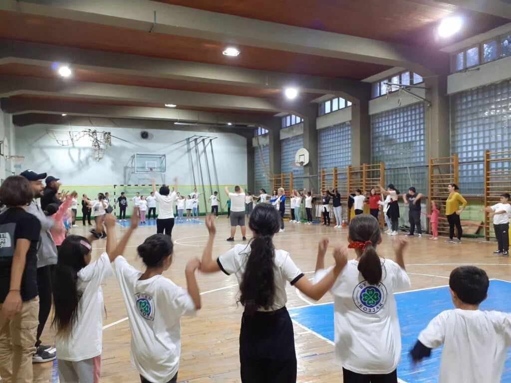 Ромскиот здравствен образовен центар во Битола ги започна своите активности 3 309597948 122028847297843 3527689959516303622 n