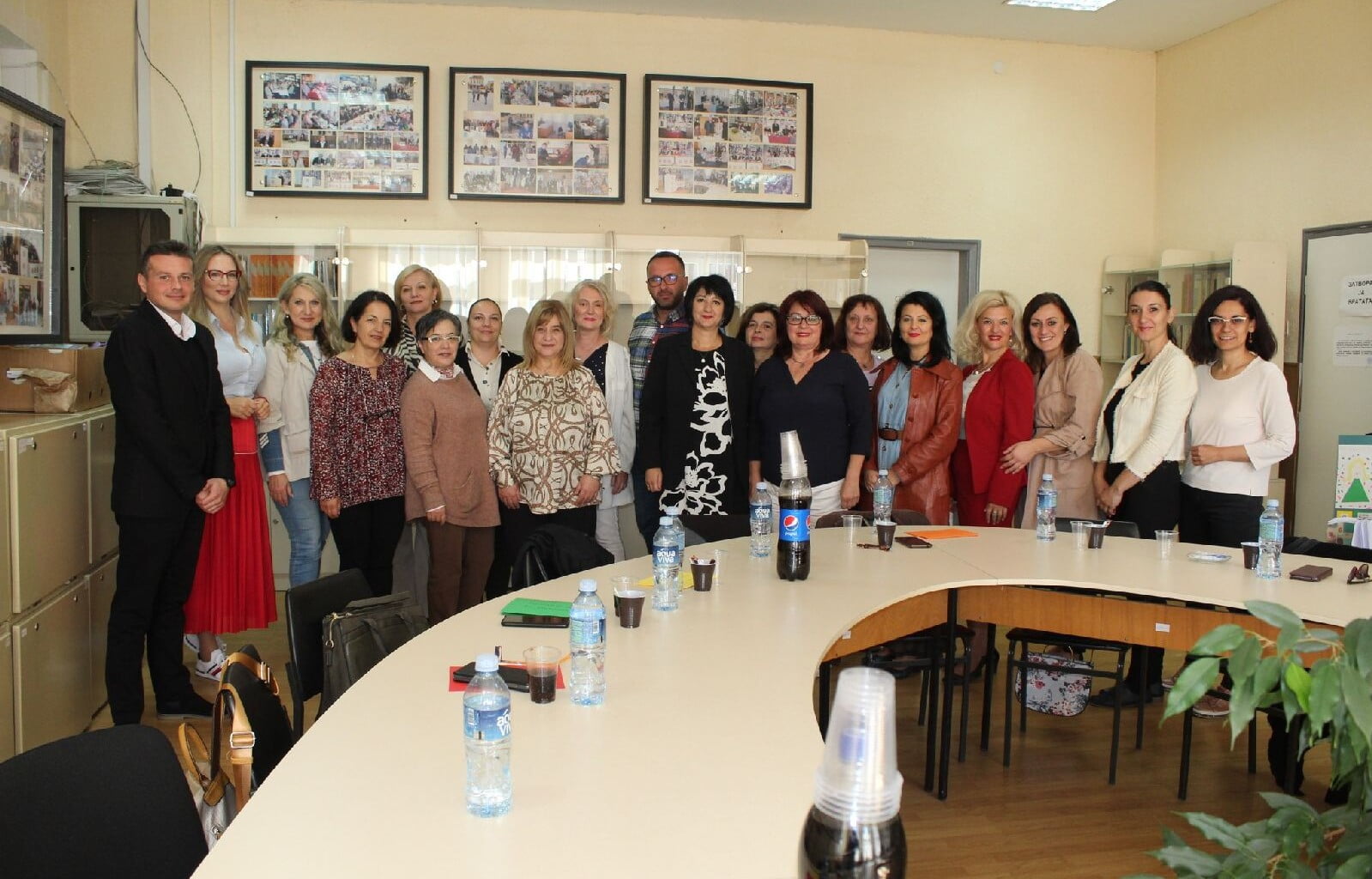 учител библиотека 5