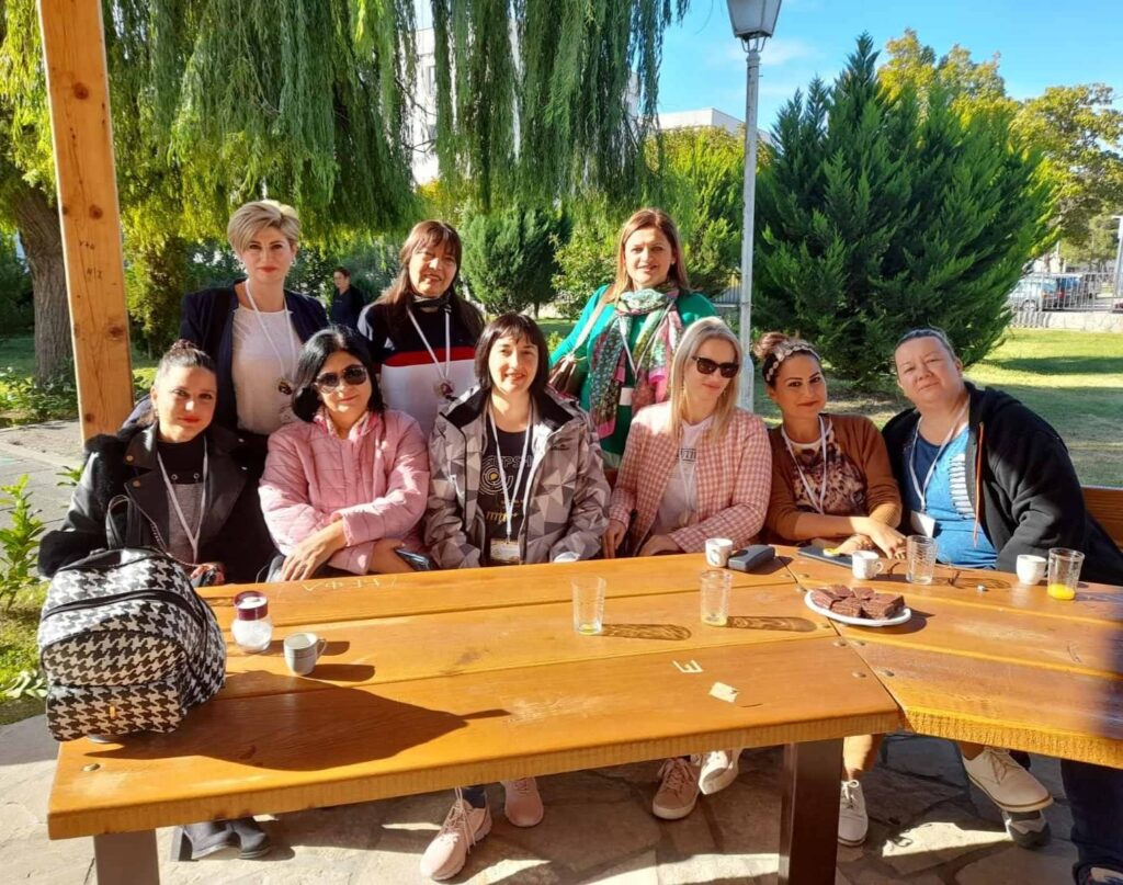 Наставничката Валентина Степановска Андонова од ОУ „Даме Груев“ Битола дел од петтата конференција на ANN_EX_YU во Требиње 7 valentina 05