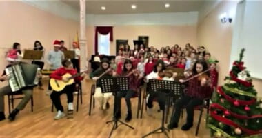 Прекрасна музичка честитка од дечињата од Државното Музичко училиште во Битола 8 r25IQAEAAAAAAAAAAPBsJkgAAauTjWAAAAAASUVORK5CYII=