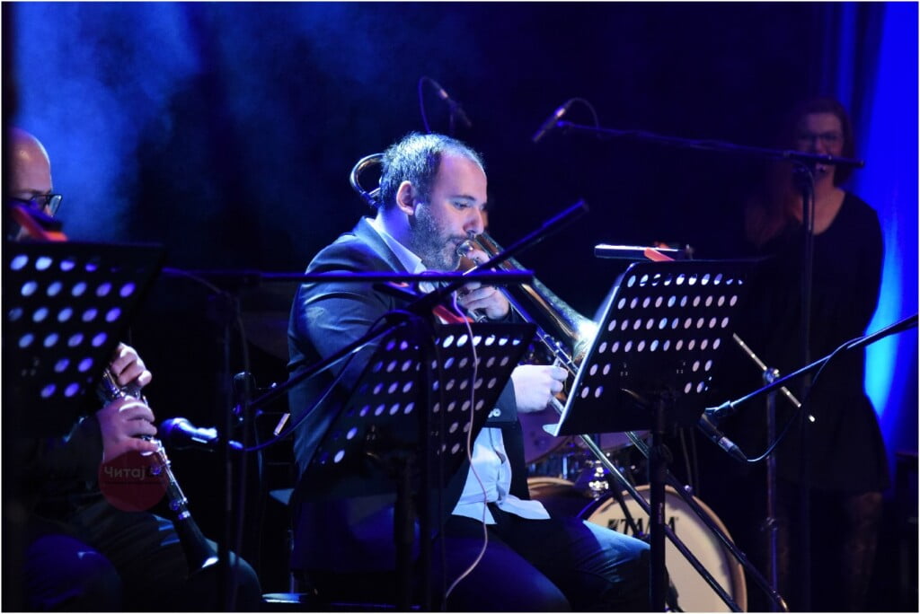 Фотогалерија од Божиќниот концерт 33 boziken koncert 31
