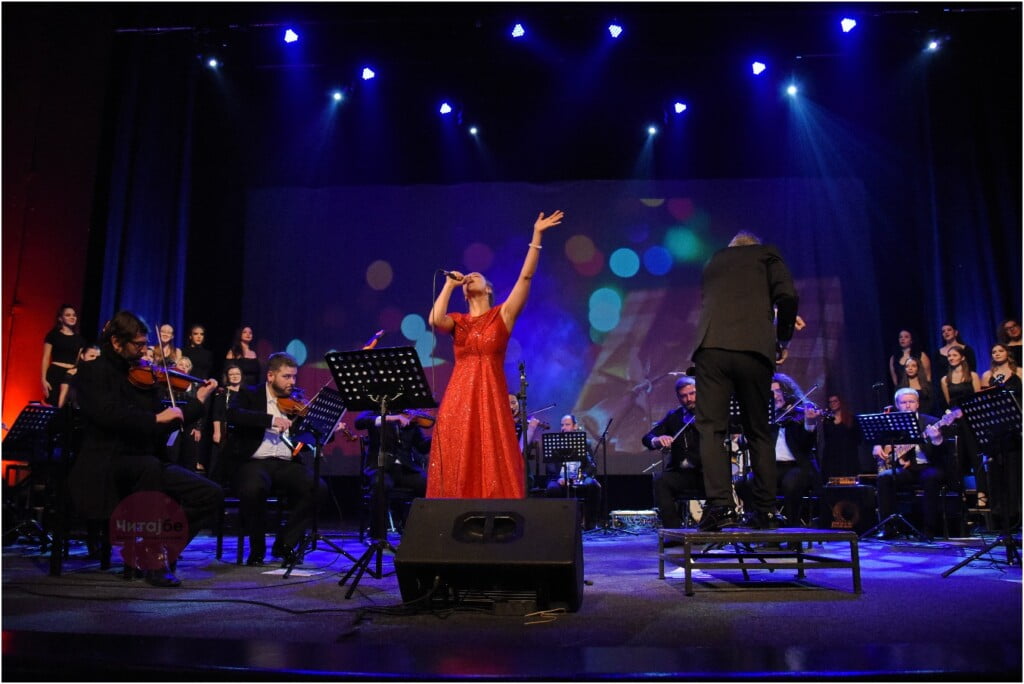 Фотогалерија од Божиќниот концерт 37 boziken koncert 35