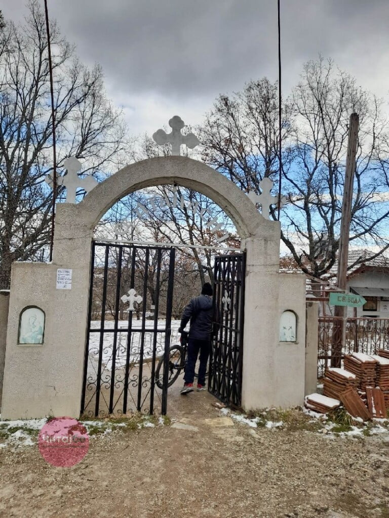 Разгледница од црквата „Свети Атанасиј“ и Смолево 5 smolevo 17