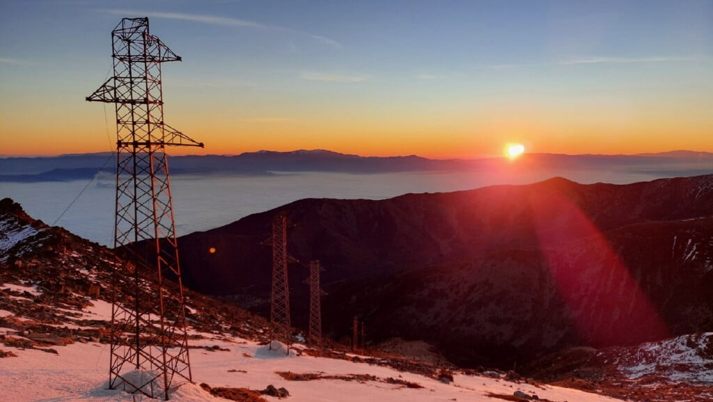 Први на први - планинарите од Пелистер уживаа во првото изгрејсонце во 2023 година 15 први 15