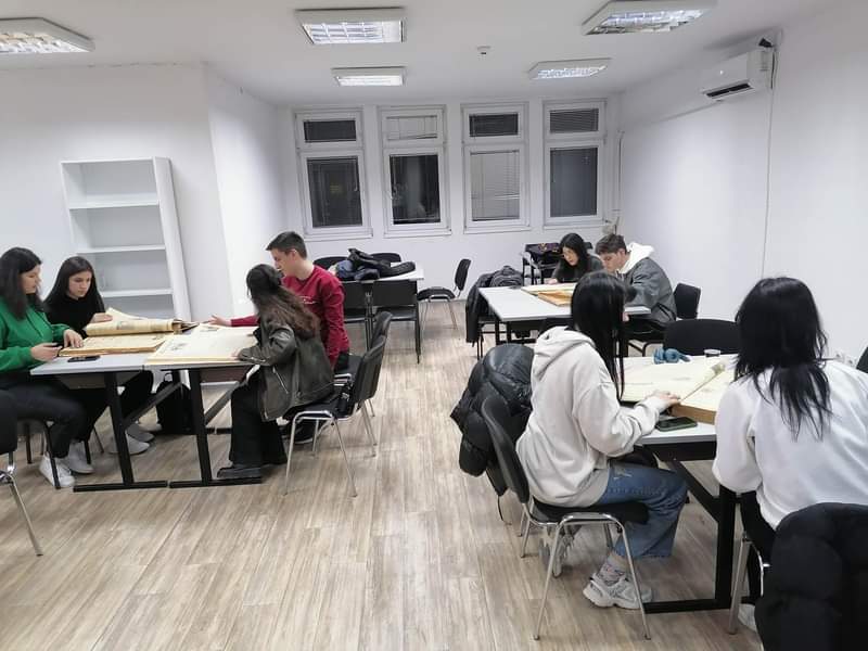 Активности во библиотеката по повод годината на Ацо Шопов 3 FB IMG 1677012425434