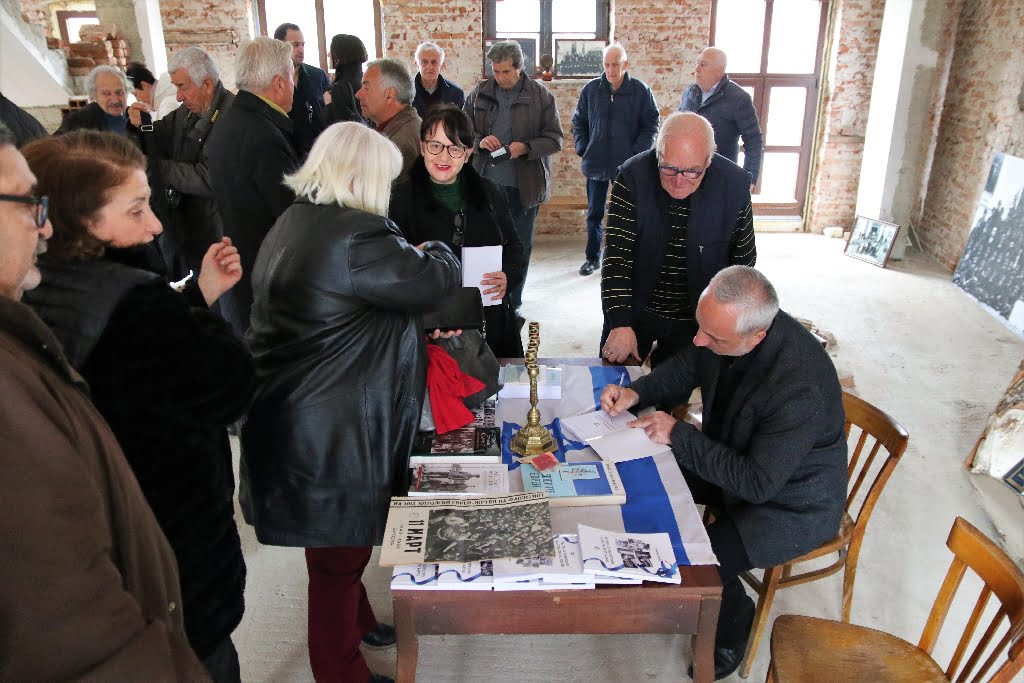Трага за животот на Евреите во Битола - одблиску со Зоран Ѓорѓиев, автор на книгата „Траги од еврејското наследство во Битола“ 9 kniga evrei