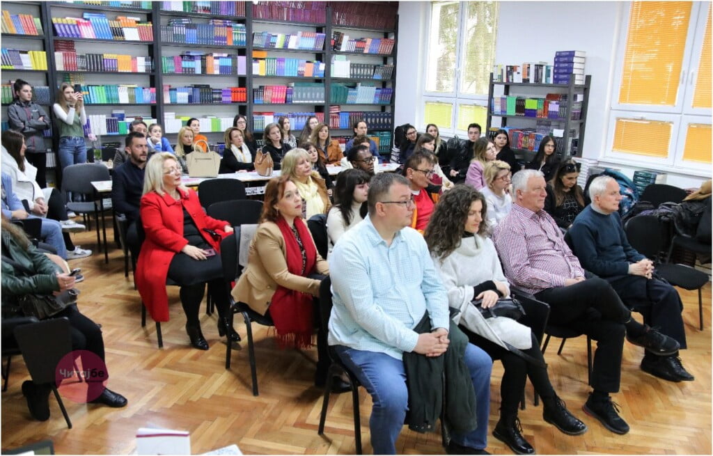 „Скокнав од работ на совеста и нурнав во вртлогот на забрзаниот крвоток“ – денот на поезијата го одбележуваме со стиховите на Силвана Нешковска 5 silvana promocija 4