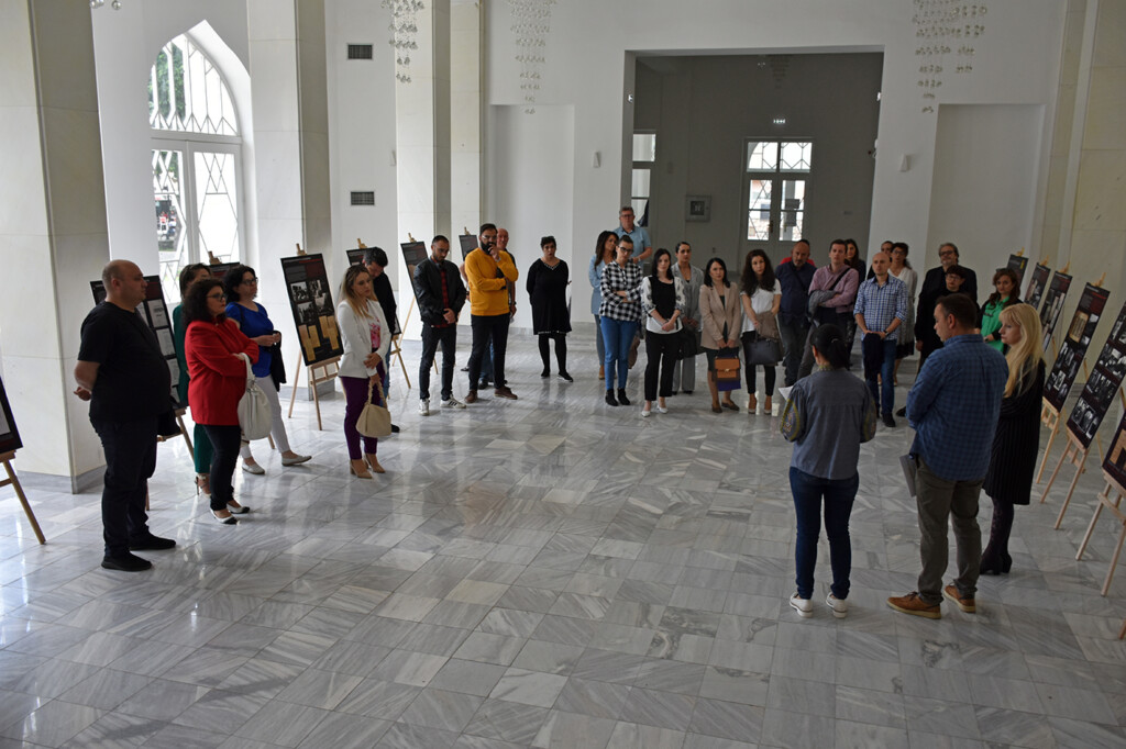 Отворена изложбата „Македонија памети, никогаш да не се повтори!" на Државниот архив 6 349283670 976963800385770 8273618168755068465 n
