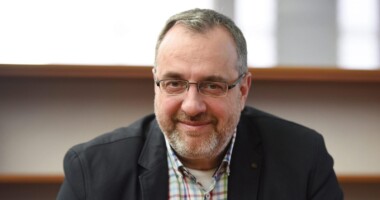Д-р Рајовиќ: Има само еден начин да се доведе во ред луто и разгалено дете 25 r25IQAEAAAAAAAAAAPBsJkgAAauTjWAAAAAASUVORK5CYII=