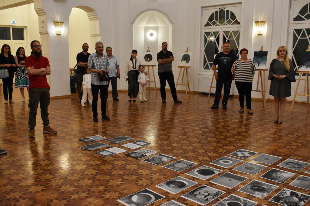 Мултимедијална изложба на академскиот сликар Здравко Круљ во Офицерски 5 355836699 274688995048018 4784398145515000816 n