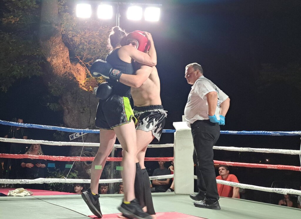 IMG 9b96c63eac16daba7167bebea55f2b9c V