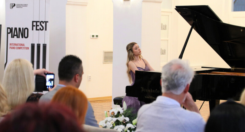 piano fest naslovna