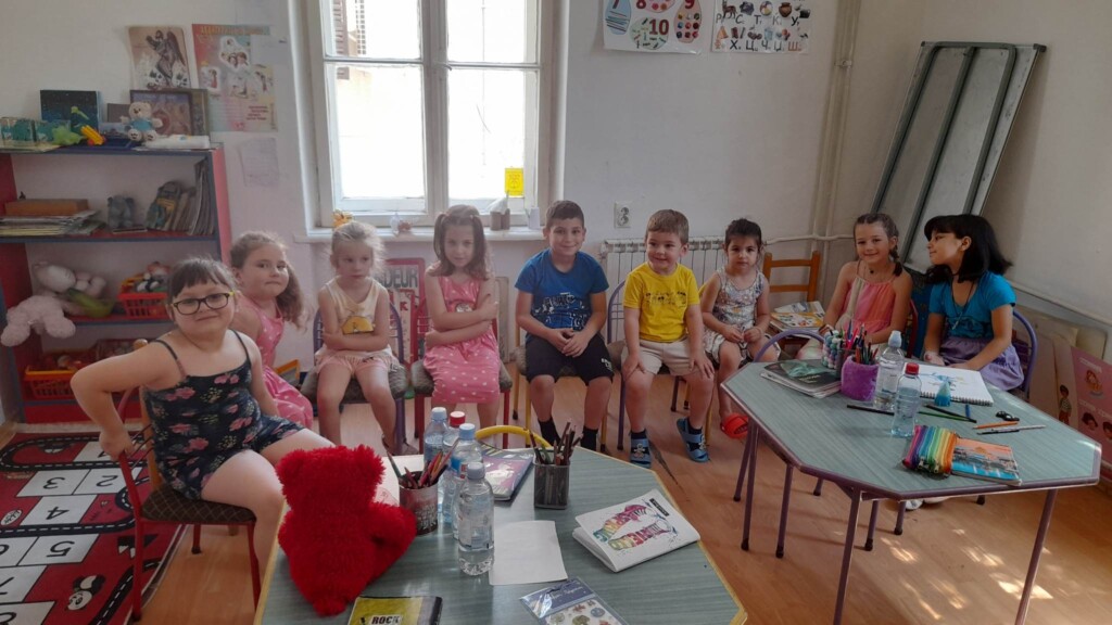 Другарувајте со книгата во овие летни горештини 3 360087827 674754071360247 4954712091964199936 n