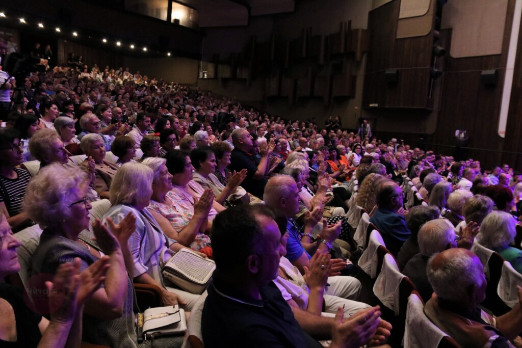 Прво издание на Фестивалот на староградска музика „Ех, таа серенада“ во Битола 11 ah taa serenada 10