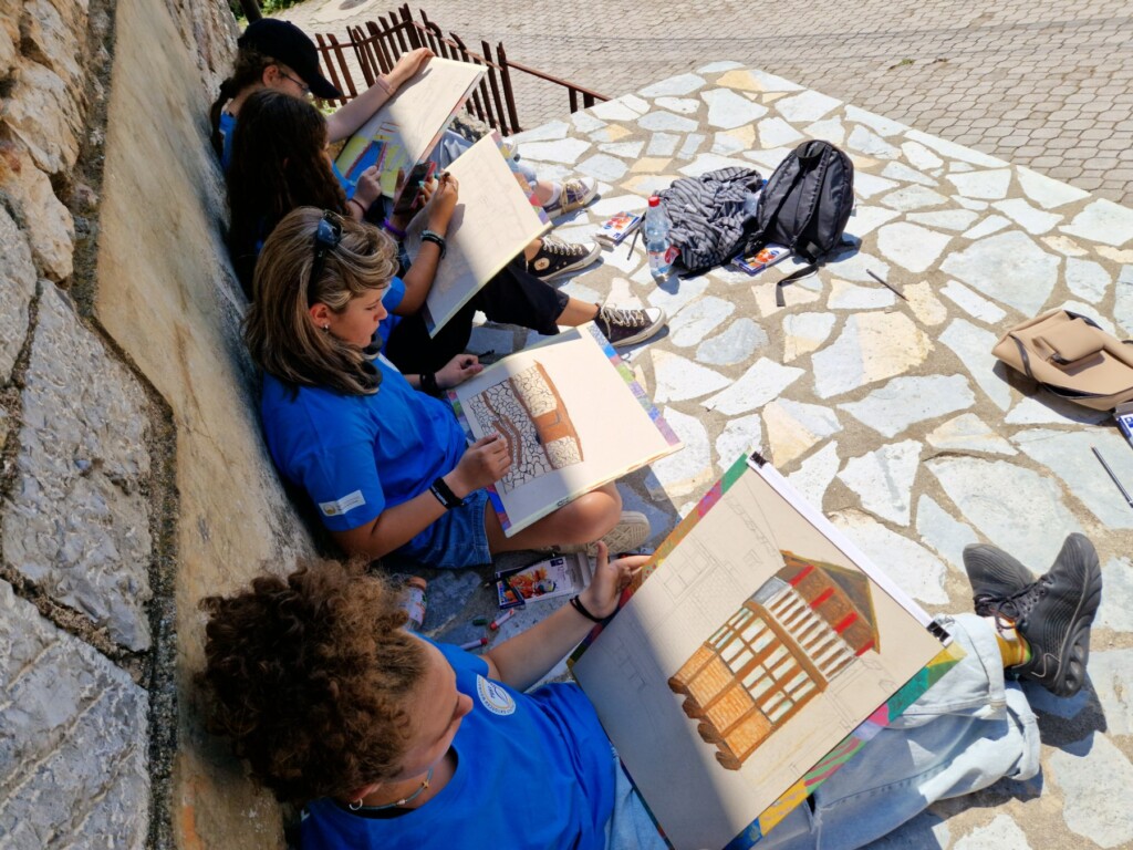 ДЛС „Свети Кирил и Методиј" Битола твореа на колонија на XIII Фестивал на народна култура во Вевчани 19 viber image 2023 08 16 20 08 01 124