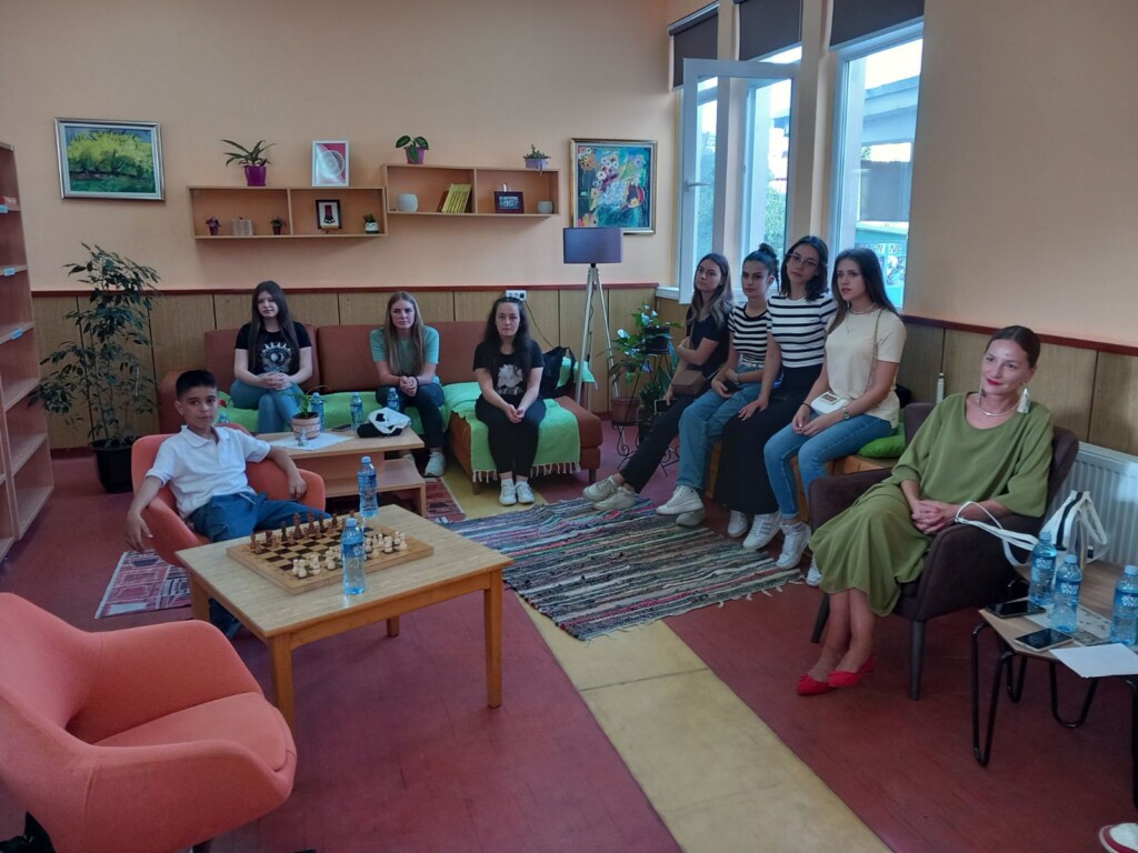 Втора работилница за слем поезија 8 380576040 715586667276987 2930209011129844258 n 1