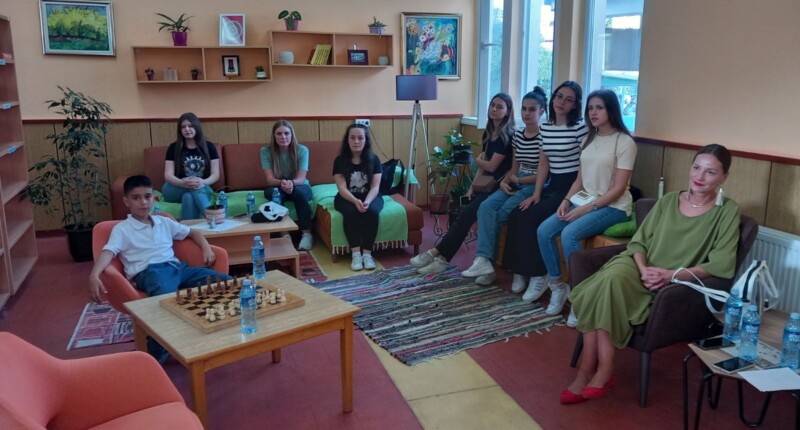 380576040 715586667276987 2930209011129844258 n