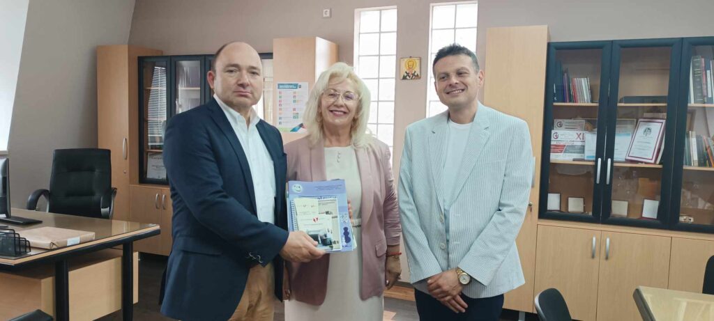 Австрискиот амбасадор Мартин Памер во посета на Библиотеката 3 382723999 716874570481530 7340728152819378488 n