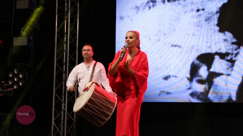 „Македонијо во срце те носиме“ синоќа во Битола - Битолската коњаница Галоп ги развеа знамињата 10 bitolska konjanica 15