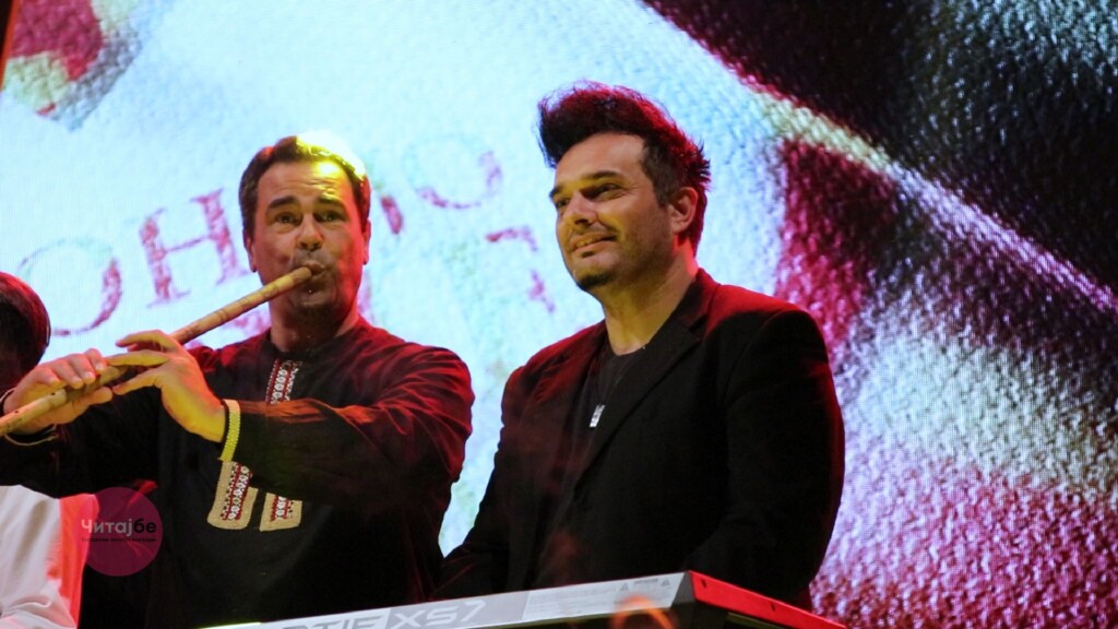 „Македонијо во срце те носиме“ синоќа во Битола - Битолската коњаница Галоп ги развеа знамињата 5 bitolska konjanica 9