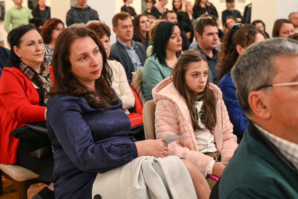 „Животот е музика” - концерт посветен на Георги Здравев, човекот кој го подигна нивото на музичката уметност во Битола 7 концерт 9