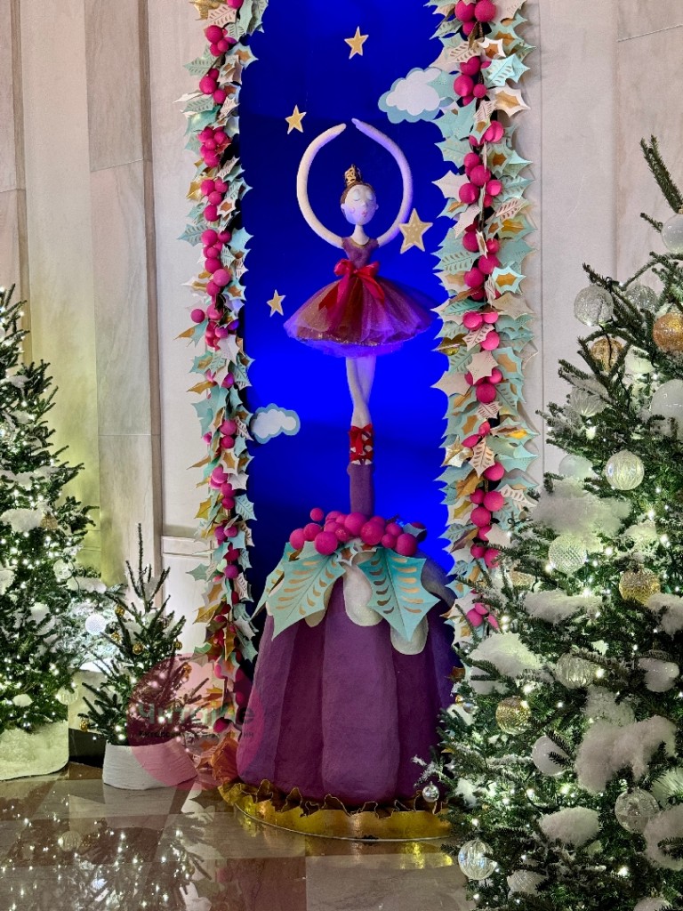 Ексклузивна репортажа на Читај бе - Божиќната магија во Белата куќа во Вашингтон 29 ivan 21