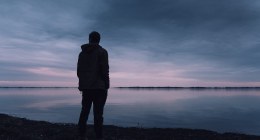 Кога ти е тешко, луѓето те пуштаат да одиш сам... 3 man 2915187 1280