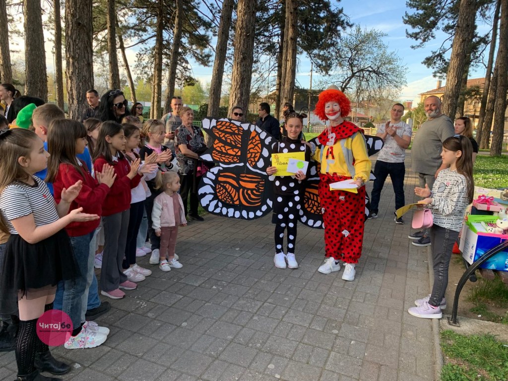 Кловнот Заги и годинава ги награди најкреативните првоаприлски маски 27 1 April so Zagi 24