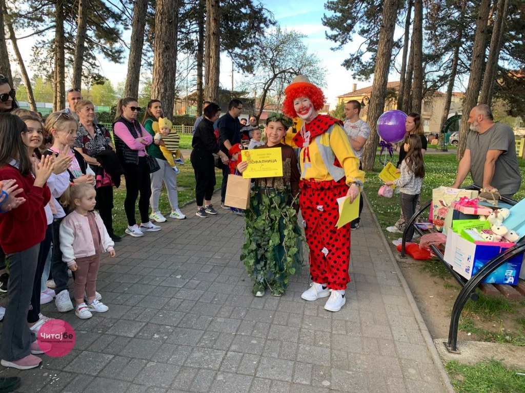 Кловнот Заги и годинава ги награди најкреативните првоаприлски маски 28 1 April so Zagi 25