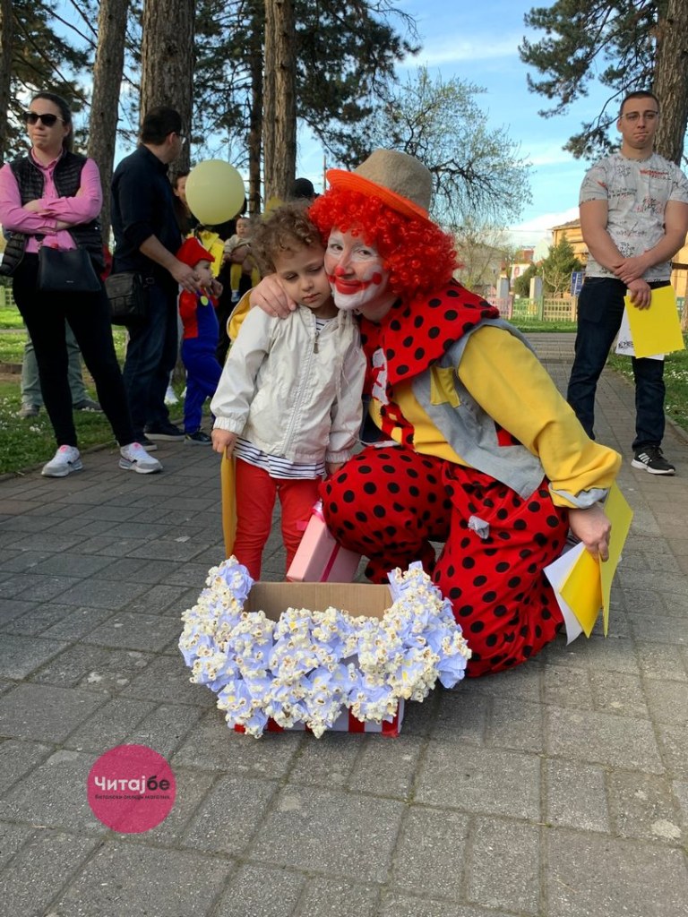 Кловнот Заги и годинава ги награди најкреативните првоаприлски маски 41 1 April so Zagi 40