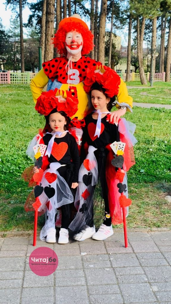 Кловнот Заги и годинава ги награди најкреативните првоаприлски маски 18 1 April so Zagi 53