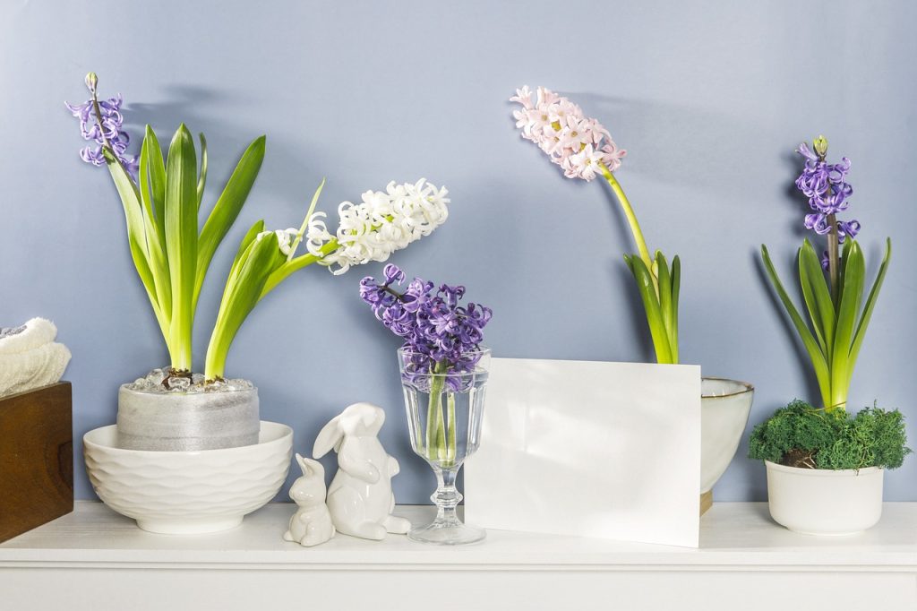 Велигденски украсен дом за дополнителна празнична радост и среќа 6 bunny 7030586 1280