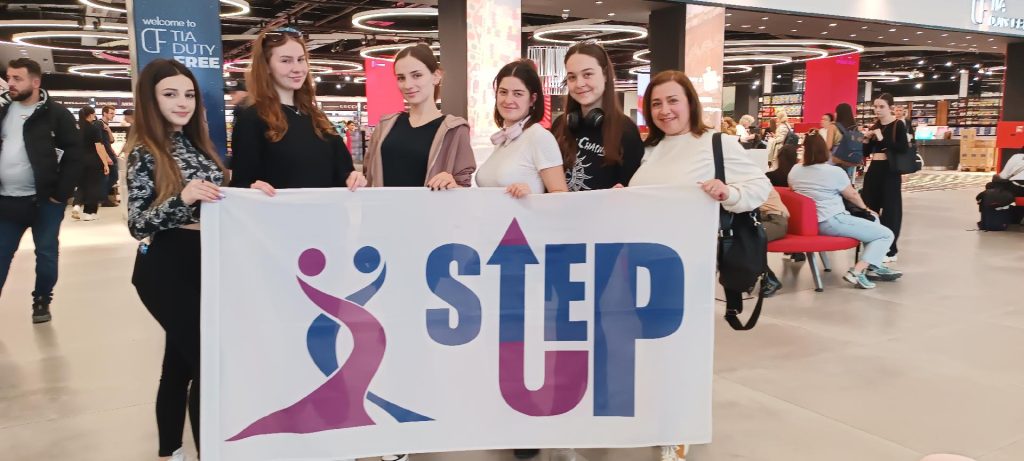 4 место на светското првенство - историски момент за ТСК Степ Ап, спортскиот танц во Македонија, за Битола 3 степ ап 9