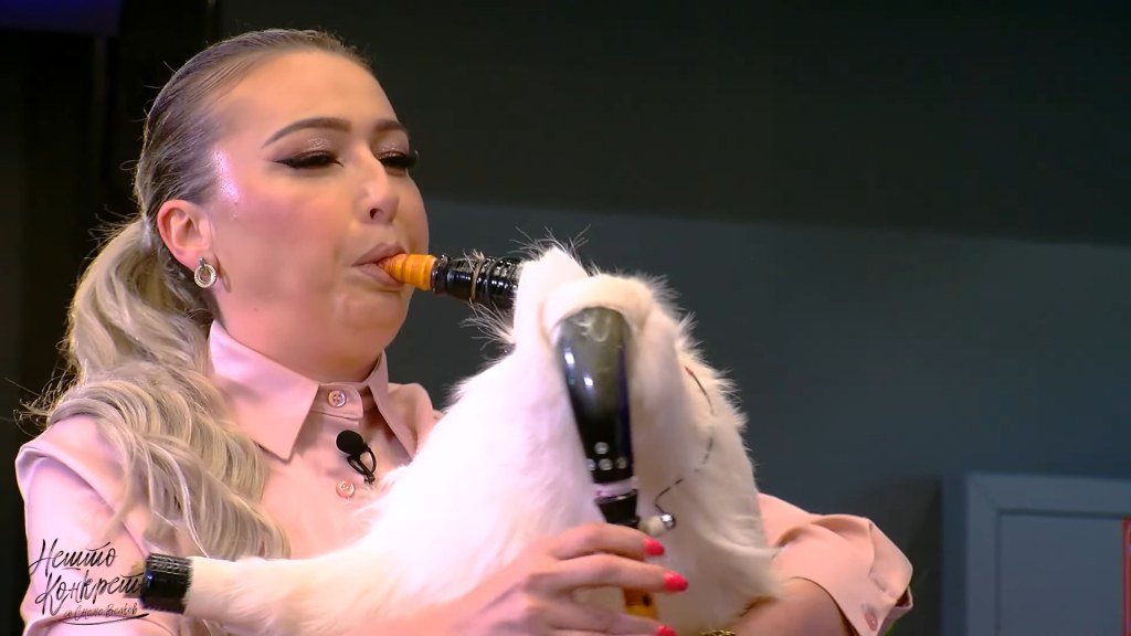 Џими: „Кога ме виде фамилијата на жената рекоа ЛЕЛЕ КОЛКУ Е ЦРН" 3 elena 11