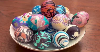 Техника на бојадисување велигденски јајца со свила 7 r25IQAEAAAAAAAAAAPBsJkgAAauTjWAAAAAASUVORK5CYII=