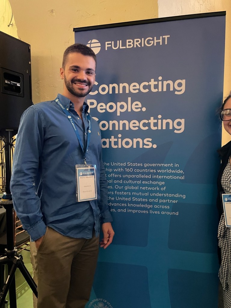 Како вештачката интелигенција ја обликува иднината на луѓето? 5 voa risto trajanov