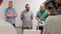 Во Битола отворена изложбата на скулптури „За послушноста“ 2 gCFUBAADPAAssAAGY1TvFAAAAAElFTkSuQmCC