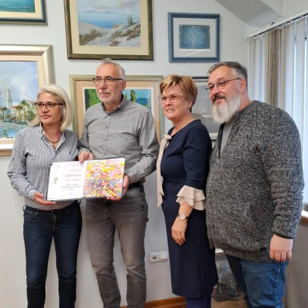 ДЛС „Свети Кирил и Методиј" Битола со прва изложба во Босна и Херцеговина под наслов „Битолски Монмартр во Кисељак" 25 viber image 2024 11 18 10 07 46 500